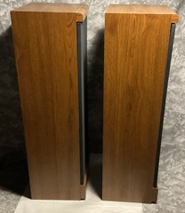 VTG Fisher STV-752 Floor Speakers 3-Way 10” Woofer 8 Ohm Studio Pair 90s