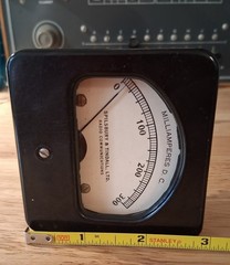 Rare Spilsbury & Tindall, Ltd. Analog DC milliampere panel meter 0-300 (Tested)