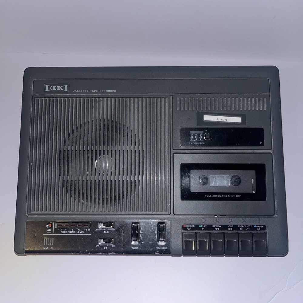 EIKI 5090A Cassette Tape Recorder Portable