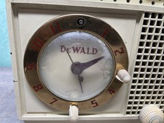 Vintage Dewald Model H-528 Radio Works In Good Condition See Description