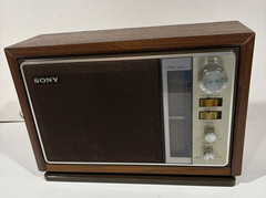 Vintage Sony FM AM Tabletop Radio Wood Grain Model ICF-9740W Retro 1970s Works