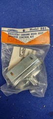 NEW Calrad automobile rear seat speaker control NEW NIB 881