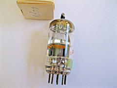 AMPERXE 6DJ8/ECC88 AUDIO VACUUM TUBE MADE IN HOLAND TV-7 TESTED NEW.