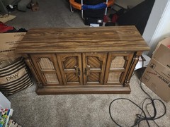 Magnavox Vintage Stereo Console w/ Record Player Turntable, AM/FM, Wood Cabinet