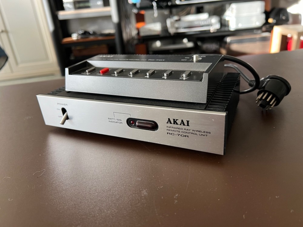 AKAI RC-70R INFRARED RAY WIRELESS REMOTE CONTROL UNIT – ULTRA RARE!