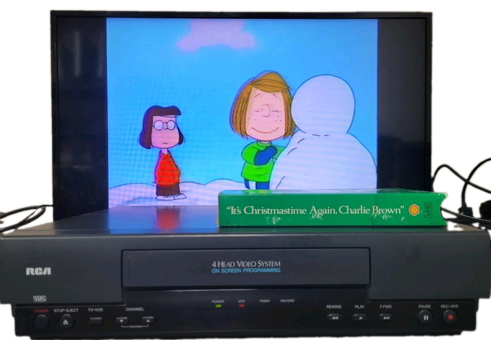 RCA VR503 4 Head VCR, Tested Working VHS Tested and Plays Tapes – USED