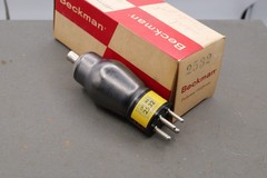 Beckman 2532 Detector Tube Instrument Vacuum Tube