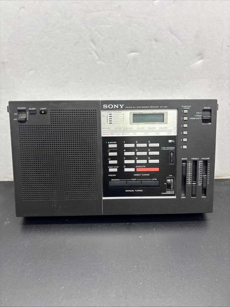 Vintage SONY ICF-2001 World Band Radio Receiver (PARTS ONLY SOLD AS IS)