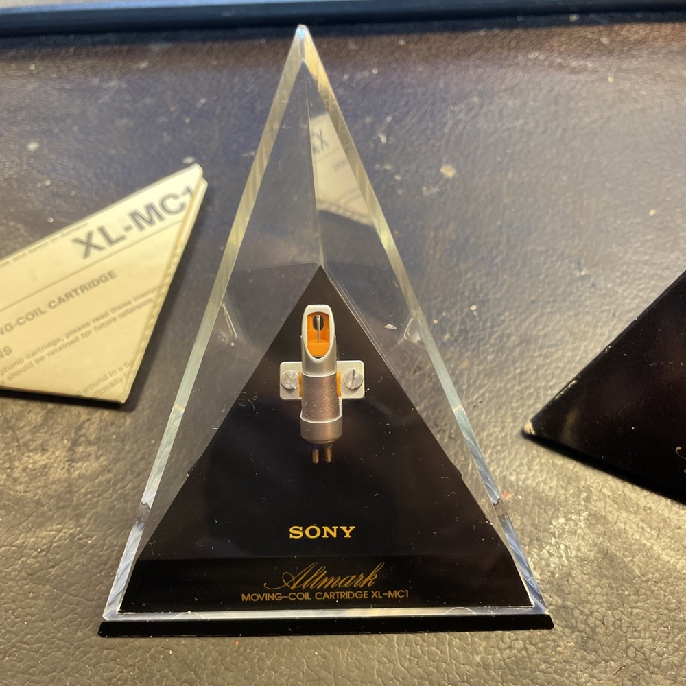 SONY XL-MC1 New In Sealed case open Box