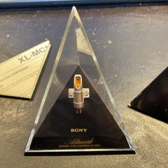 SONY XL-MC1 New In Sealed case open Box