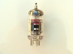 12AX7 ECC83 extra low noise valve for guitar / Jukebox / HiFi amplifier 12AX7B