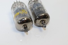 PAIR – AMPEREX WESTINGHOUSE – ECC88 / 6DJ8 – VACUUM TUBE – 104%-91% & 96%-92%