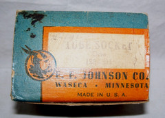 E. F. Johnson 4-pin Bayonet Jumbo Ceramic tube socket,NOS,original box,123-211
