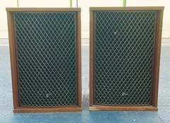 (SET OF 2) VINTAGE SANSUI SP-2500 FLOOR SPEAKERS