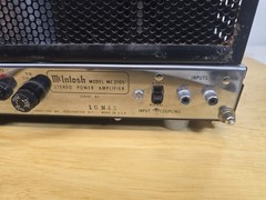 McINTOSH Mc 2105 AMP PROFESSIONALLY SERVICED VIDEO INCLUDED AND FACTORY SHIP BOX