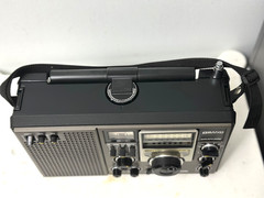 Panasonic 8BAND FM/AM/ SW1-6 Receiver, Model No RF-2200 , Tested/Works..
