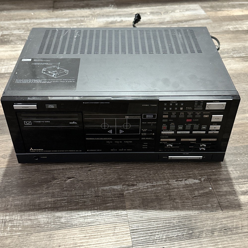 Mitsubishi DA-L90 Stereo Reciever 7 Cassette Autochanger No Remote Untested