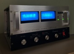 MCINTOSH MC2500 STEREO AMPLIFIER COOL