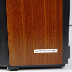 1992 Hitachi CT1394W 13″ CRT TV Wood Grain Retro Gaming w/ 2 Remotes