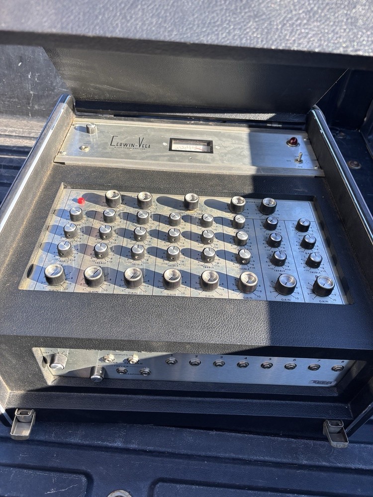 Vintage Cerwin Vega Vintage Mixer Amplifier Reverb A-600 Power Amplifier