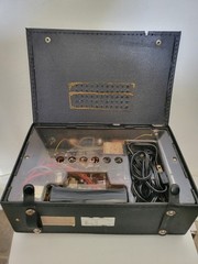 The Broadmoor AM/FM Multi-Band Portable Radio Telescopic Antenna Twin Speakers