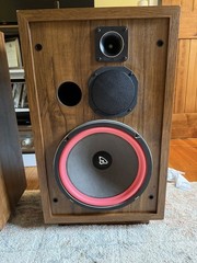 Cerwin Vega D-5 Speakers