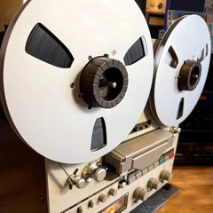 1 Pair NAB Hub Adapters for AKAI Reel to Reel Tape Recorder 10″ Plastic Black