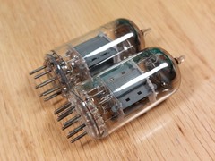 Pair of RCA 7025 Vacuum Tubes – Test NOS+ & 11% matched