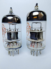 2pcs NEW 6N3P/6CC42/ECC42 Matched Pair Reflector tubes, Brown inscription RARE!