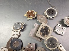 Vintage 4-pin Vacuum Tube Sockets Assorted 01A