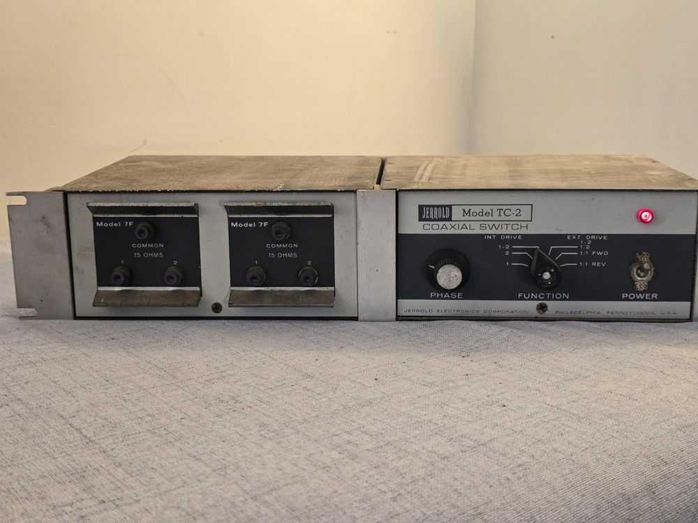 Jerrold TC-2 Coaxial Switch with 7F Modules – Vintage Broadcast / CATV Equipment