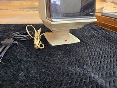 Sharp 3S-111W Portable TV – 1970’s – White Retro Space Age Design. Works w/stand