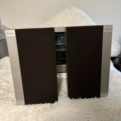 Mitsubishi Z-40 Interplay Vertical Turntable