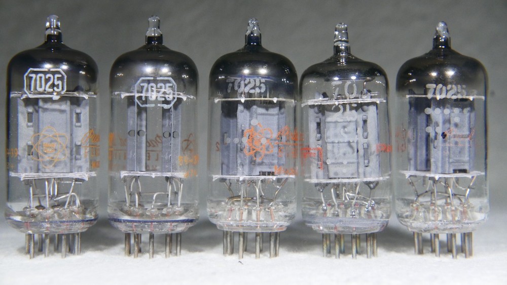 Five (5) RCA/GE (HP Label) 7025/12AX7/ECC83 Long Gray Plate USA