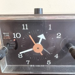 Zenith B285W Circle of Sound AM FM Clock Radio Alarm Vintage Hong Kong Works