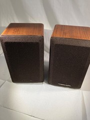 Realistic Book Shelf Speakers Minimus 40-2039A 40 Watt Tested Both Work Great