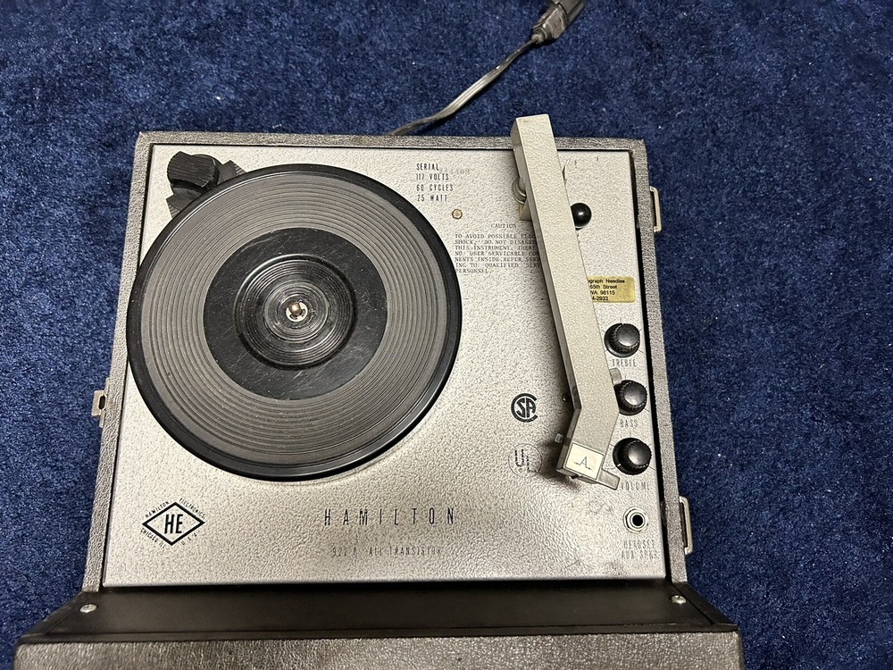 Vintage Hamilton Electronics Portable Record Player Model 922 Works GREAT