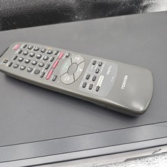 Toshiba W-627 4-Head Hi-Fi VHS VCR Video Cassette Recorder w/ Remote Tested