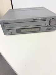 Mitsubishi M-V6022 Laserdisc Player No Remote Tested