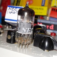 1x TV7D/U RTest Gm&mA 1959 NEC 12AD7 Matched Plates 1.83% Low-Noise 12AX7 Tube