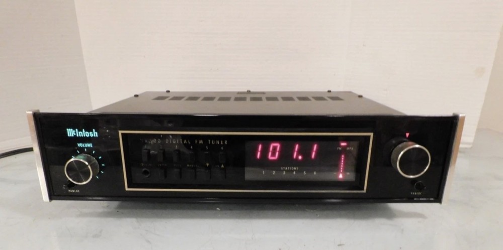 McIntosh MR500 FM Stereo Tuner Excellent Working condition & Sounding Great