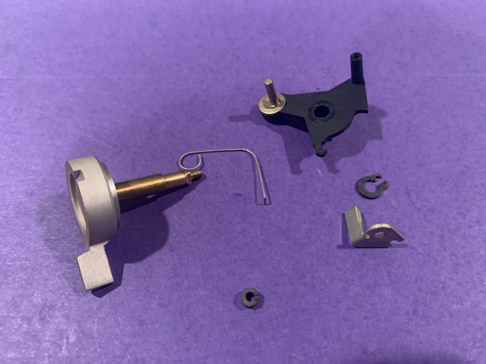 Dual 741Q Stereo Turntable Parting Out – Speed Change Knob + Parts