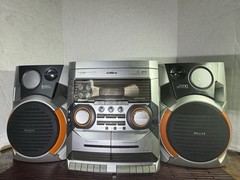 Philips FW-C255 Stereo System HiFi CD Changer Cassette Deck Don’t Work