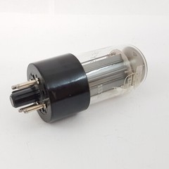 1 X AZ31 ULTRON TUBE. NOS / NIB. RC17