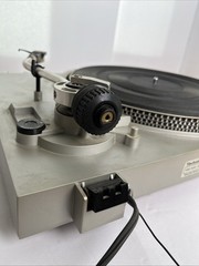 Technics SL-220 Automatic Turntable Frequency Generator Servo NO LID & UNTESTED