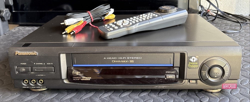 Panasonic PV-V4640 Omnivision Blue Line VCR Plus Gold VHS Player W/REMOTE