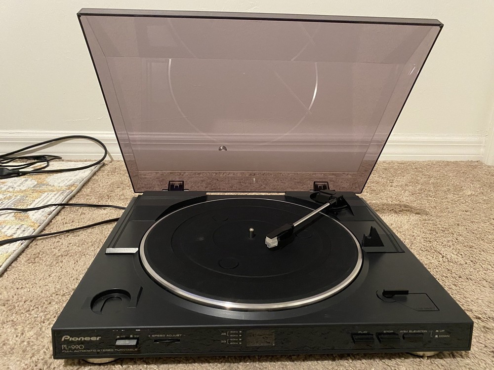 Pioneer PL-990 Automatic Stereo Turntable New without box