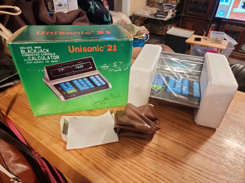 Deluxe Unisonic 21 Mini Blackjack Computer Console Calculator New Sealed in Box