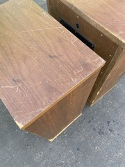 (SET OF 2) VINTAGE SANSUI SP-2500 FLOOR SPEAKERS