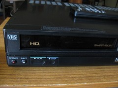 Sharp VC-775E Multi-System VCR /w Box, Remote. User manual Mint Condition Works